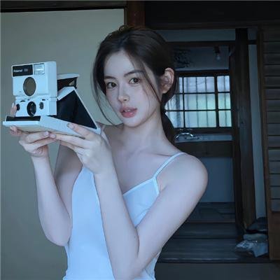 伯纳德特的真实本质